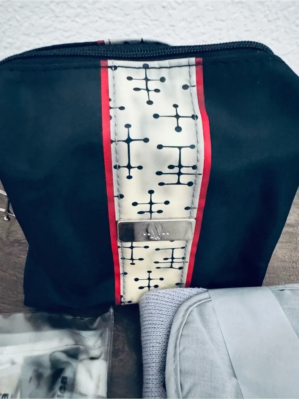 American Airlines In Flight Travel Amenity Kit